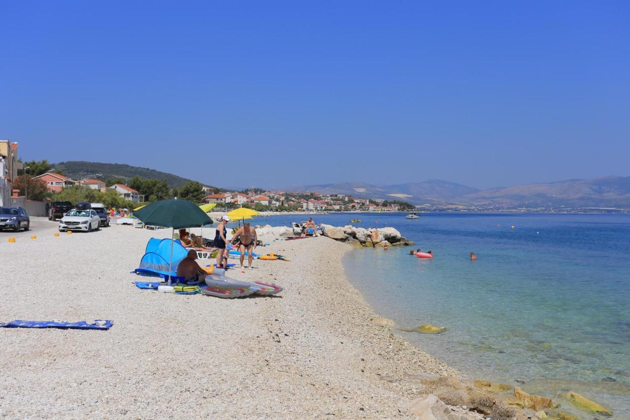 Apartments By The Sea Slatine, Ciovo - 14541 Dış mekan fotoğraf