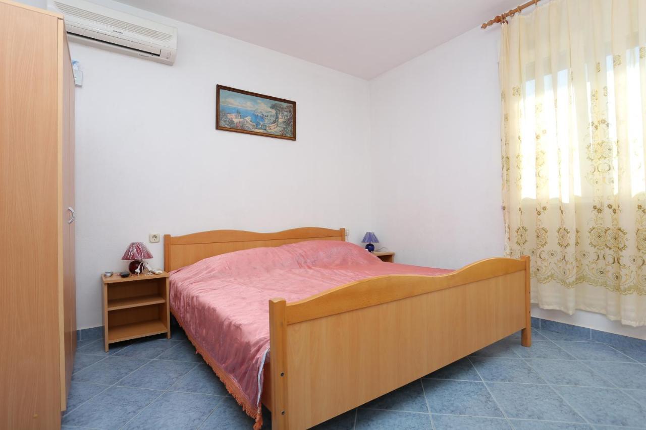Apartments By The Sea Slatine, Ciovo - 14541 Dış mekan fotoğraf